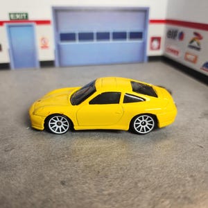 Custom Porsche 911 Carrera 48 Keychain - Unique Porsche 911 RS Gift, Personalized Porsche Keyring, Classic Car Lover Accessory