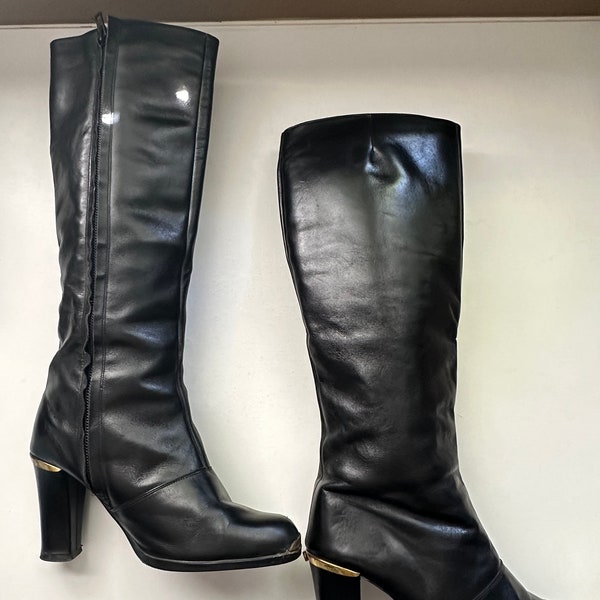 1970's Black Leather Knee High Boots Made In Spain Gold Trim Horseshoe Logo Detailing Size 6.5 M, 3.25" Heel