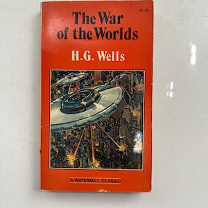 1980 The War of the Worlds H.G. Wells Vintage Paperback Complete and Unabridged
