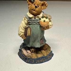 Vintage Boyds Bears & Friends Jennifer Newmom Great Expectations Numbered Edition The Bearstone Collection 2002