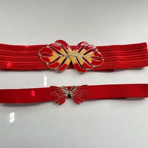 Vintage 1980&#39;s Red Butterfly Clasp Belt, Enamel Flame Flower Stretch Belt, Set of 2