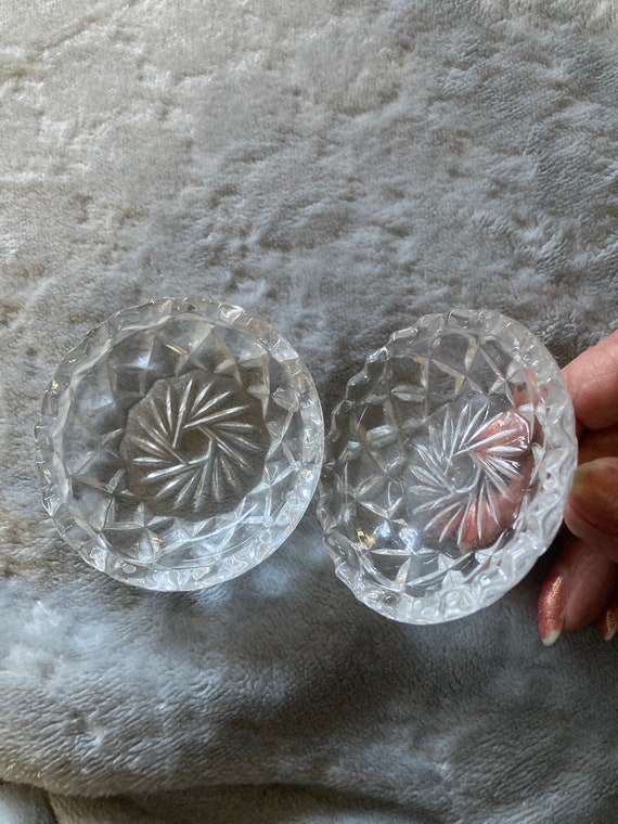 Vintage set of two clear glass trinket dishes - image 3