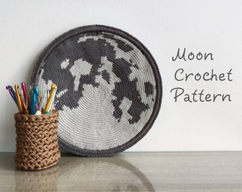 The Moon Wall Hanging Crochet Pattern. Tapestry Crochet Home Decor. Wall Decor Crochet Pattern. Wall Art Pattern
