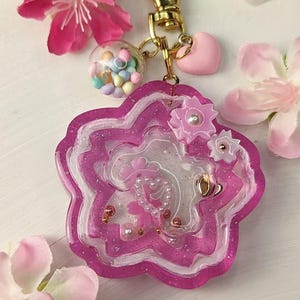 Llavero con forma de flor de cerezo kawaii, accesorio para bolso