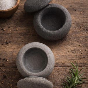 Salero y pimentero rústico con tapa, pequeño tarro de especias, contenedor de hormigón para hierbas, bote para pizcas, salero, decoración moderna para encimeras.