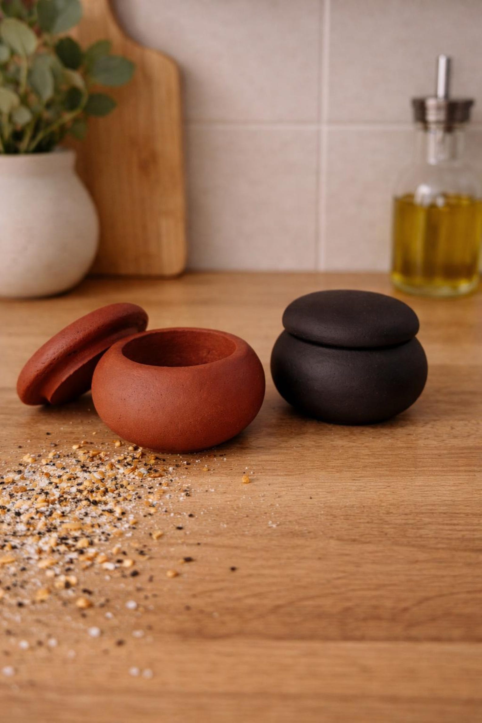 Small Salt and Pepper Bowls Set, Concrete Pinch Pot, Pebble Stone Lidded Jar for Spice, Rustic Storage Container with Lid, Cute Kitchen Gift - gray, terracotta