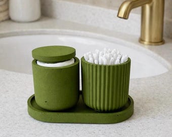 Grönt badrumsorganiseringsset, bomullspinnhållare, bomullspinnhållare, förvaringsburk med lock för badrum, badrumstillbehör i betong, badrumsbricka