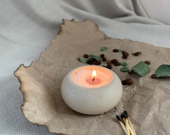 Concrete Tealight Holder - Small Candle Holder with lid -  Little Candlestick for Table Centerpiece - Minimalist concrete candle - Tabletop