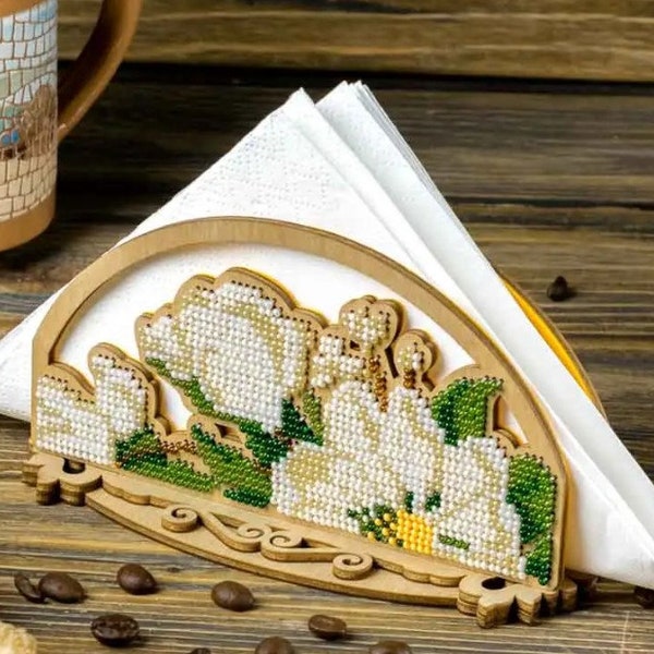 Kit de broderie de perles DIY pour porte-mouchoirs : fleurs blanches (6,1 x 3,5 pouces)