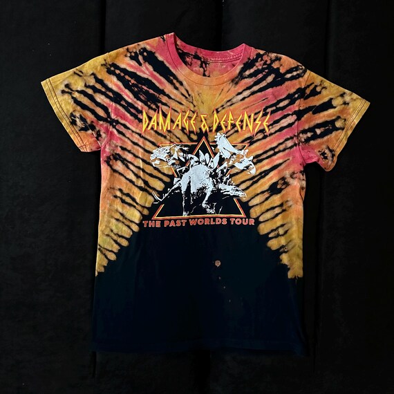 Custom Vintage Retro Handmade Reverse Tie Dye Small Damage