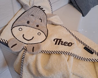 Kapuzentuch, Dreieckstuch von der Marke Morgenstern, Geburtsgeschenk, Kinderbadetuch mit Bestickung, Personalisierung.