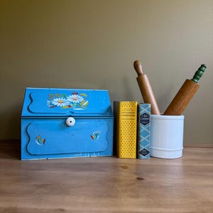 Vintage Ransburg Slant Door Bread Box with Hand Painted Kitchen Bouquet Pattern