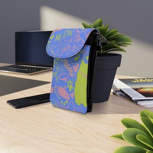 Cat Patterned Small Cell Phone Wallet