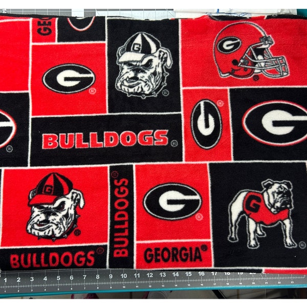 Georgia Bulldogs Fleece Cut Fabric. 1 yard piece.