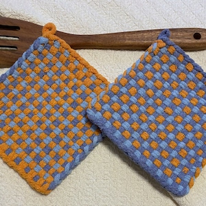Handmade Loomed Potholder, Thick Cotton Oven Mitts, Trivets, Pads - Classics