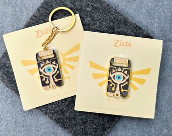 LOZ Zelda Sheikah Schiefer Metall Pin Abzeichen & Schlüsselanhänger Set - BOTW/TOTK - Handgemachtes Geschenk für Videospieler