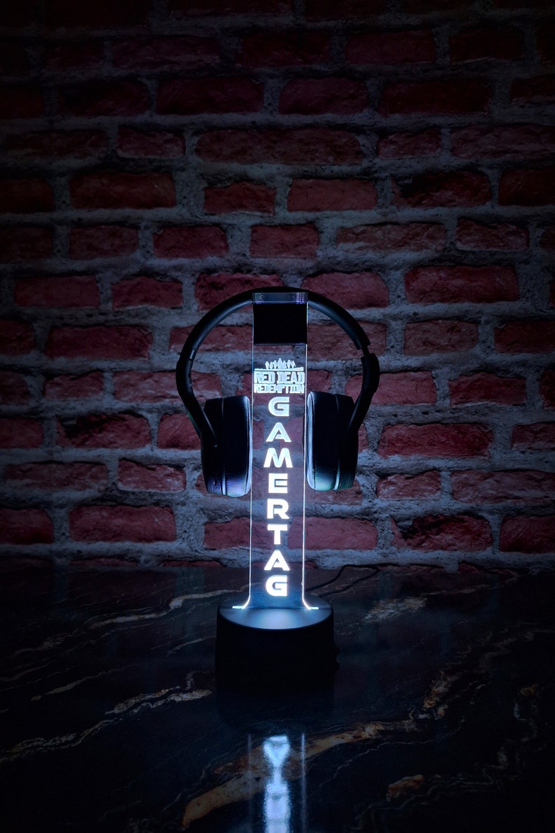 Red Dead Redemption 2 Headphone Stand RDR2 Personalized Game Etsy