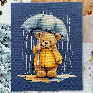 Teddy Bear with Umbrella Cross-Stitch Pattern | Baby Bear in Yellow Raincoat PDF & SAGA Chart | Autumn Dressed Bear | Rainy Fall | Animal