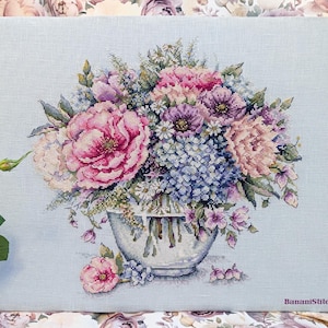 花束クロスステッチパターン ボタニカルブリーズ | シャクヤク、アジサイ、アネモネ | PDF & SAGA