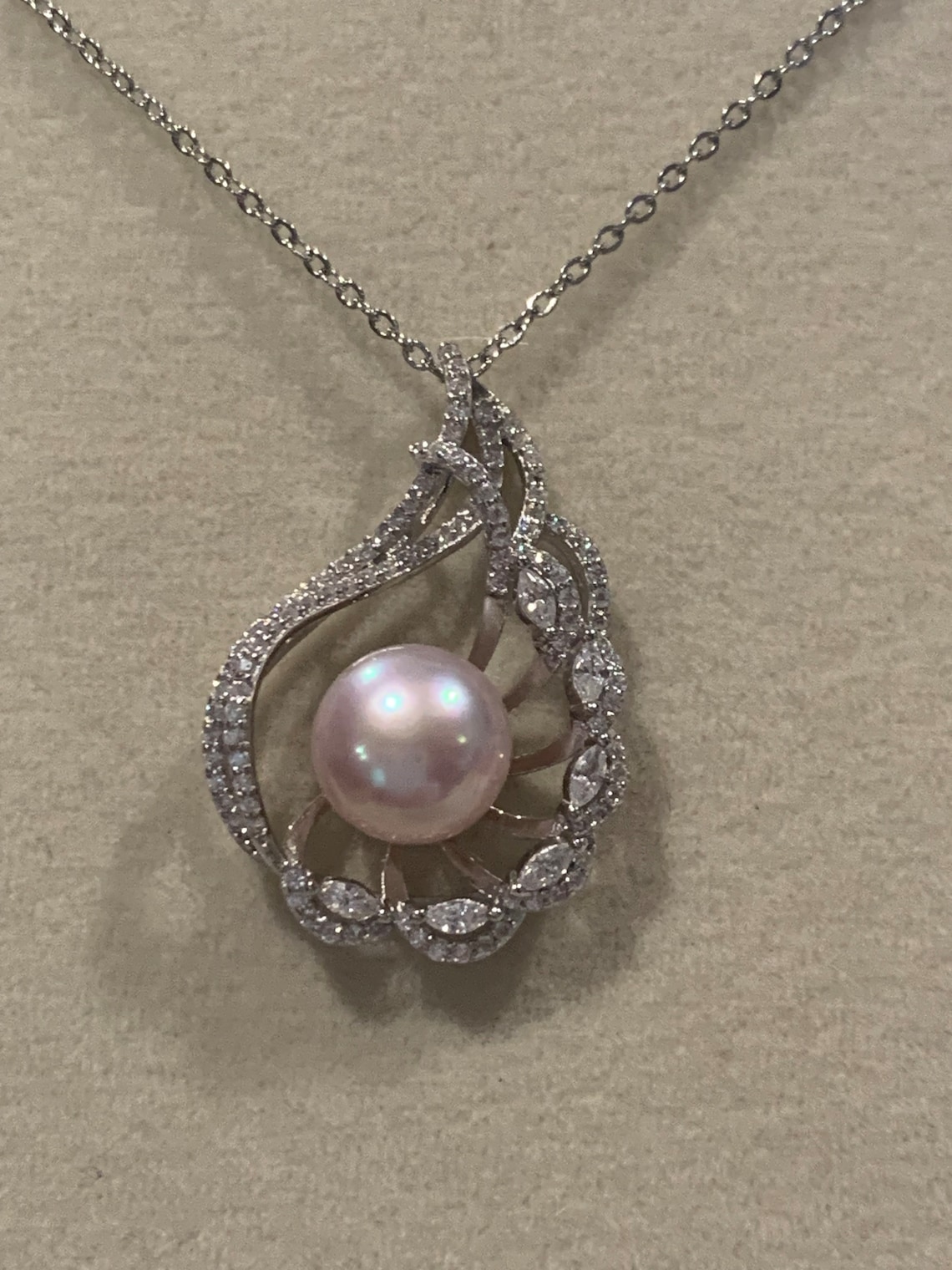 Freshwater Pearl Necklace main image 1