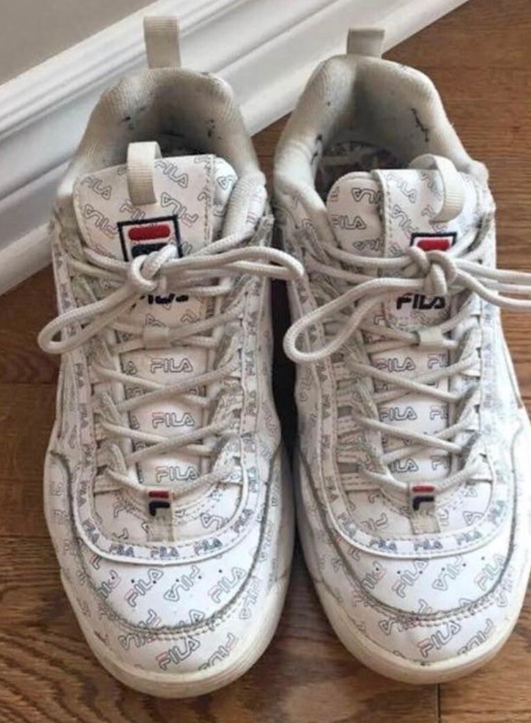 Giant white outlet fila shoes