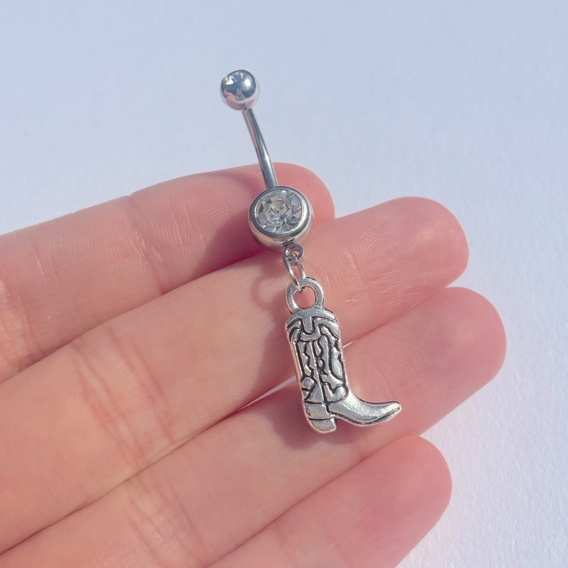 Western Belly Button Ringsnull