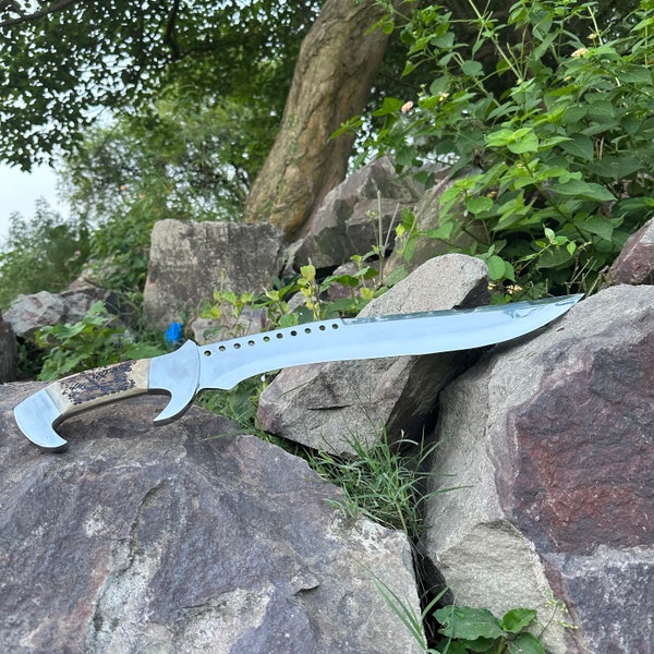 Handmade D2 Steel Mirror Polished Full Tang Machete Sword With Stag handle