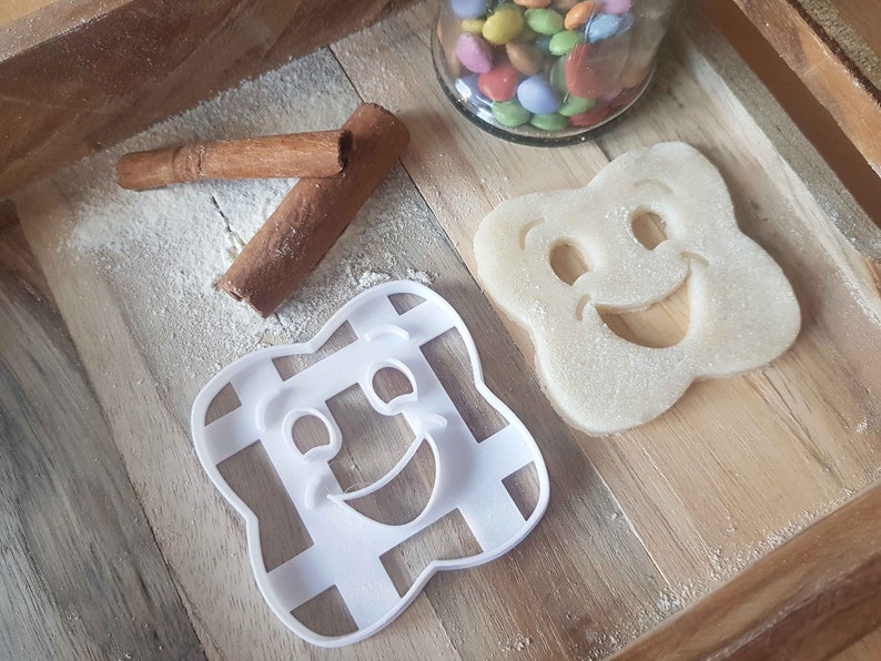 BN Biscuits Cookie Cutter BN Sourire