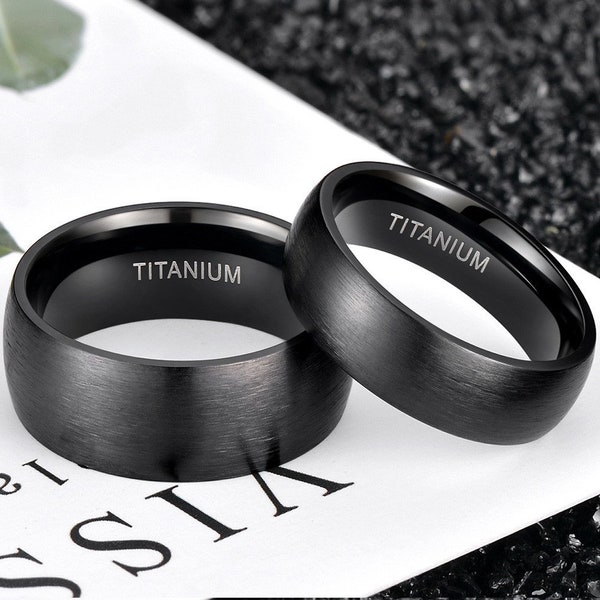 Bande de mariage personnalisée en céramique brossée noire et argentée - Bague de fiançailles personnalisée unique pour hommes et femmes.