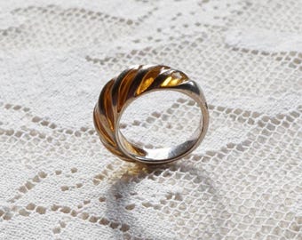 Sterling Silver Yellow Lucite Ring | Size 5