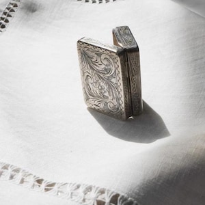 Antique Silver Pill Box | 800 Silver Trinket Box | Art Deco Box | Etched Vintage Accessories | Unisex Gifts | Rectangle Box