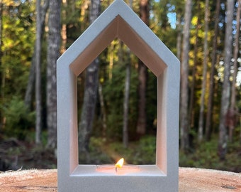 Haus - Concrete minimalist candleholder for a tea light