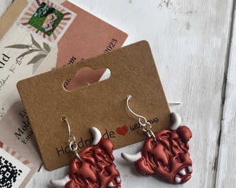 Pendientes de vaca de las Tierras Altas – Joyería de ganado de las Tierras Altas de Escocia – Bonito regalo de vaca – Pendientes de animales de granja – Pendientes de arcilla para amantes de las vacas – Western Ro