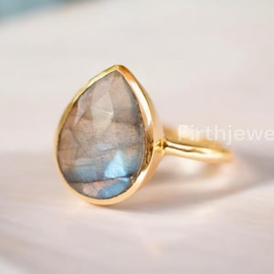 Labradorite Ring, 925 Sterling silver, 18k Gold Plated Ring, Minimalist Jewellery, Everyday, Bohemian, Perfect Gift For her, Custom Size