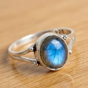 Anello vintage con labradorite e rubino, anello ovale in argento stile boho con gemma