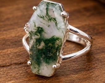 Coffin Cut Moss Agate Ring, Gothic Statement Jewelry, Split Shank Band