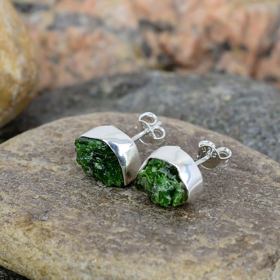 Handmade Rough Chrome Diopside Silver Stud Earrings: Boho  display picture 1
