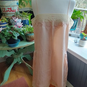 1920s 1930s Vintage Antique Silk Pink Slip Full w/Embroidery Mesh Lace Size M