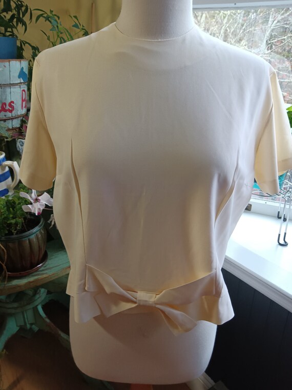 Vintage Carol Brent Blouse with Front Bow and Bac… - image 7
