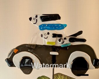 Dogs & fun in a convertible, If Dogs Could Drive Plant Stake