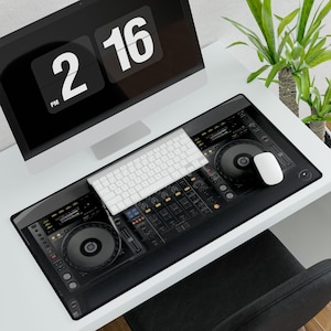 DJ Turntable Desk Mat: Music Lover&#39;s Workstation Accessory