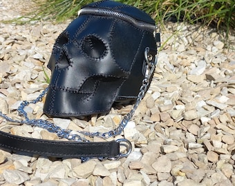 Handmade Black Leather Skull Bag: Shoulder Bag