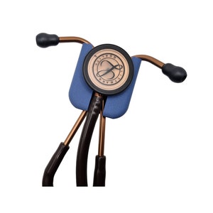 SIGHealth Clip-on Stethoscope Holder Hip Clip, Stethoscope Hip Holder for Waist Belt, for Physicians Nurses and Students