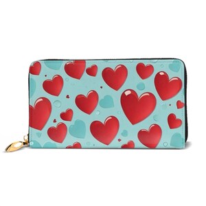 Cartera de mano de cuero vegano con corazones kawaii