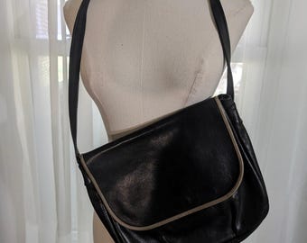 Vintage (1980s) Towanny Black Leather Purse