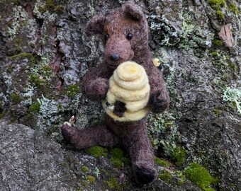 Mama Honey Bear - Hand Felted Figure