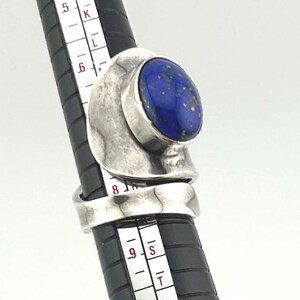 Vintage 1970s Lapis Lazuli Sterling Silver Ring - Handcrafted Boho Statement Ring - Shimmering Pyrite Southwestern Style - Size 8.5 image 3