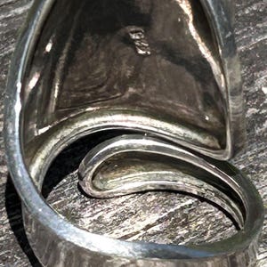 Vintage 1970s Lapis Lazuli Sterling Silver Ring - Handcrafted Boho Statement Ring - Shimmering Pyrite Southwestern Style - Size 8.5 image 7