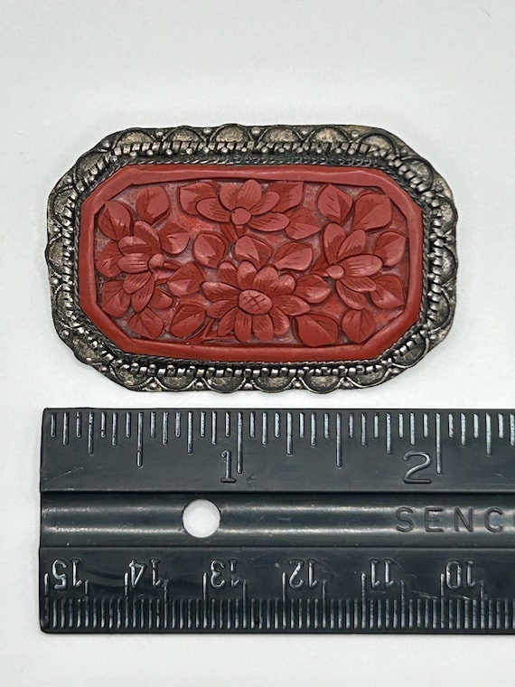 Vintage 1930s Carved Cinnabar Brooch - Marked Chi… - image 2