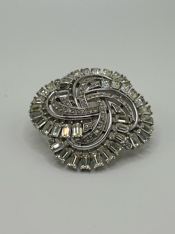 Vintage Crown Trifari Dazzling Rhinestone Brooch- 